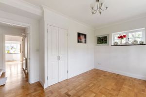 Photo 9- click for photo gallery